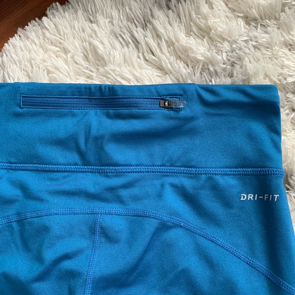 blue cropped nike dri-fit leggings!! - Picture 5 of 5